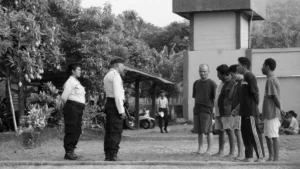 Still (1) - Evakuasi Mama Emola