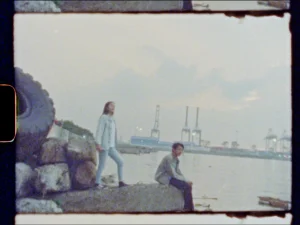 Perasaan Bergerak (Moving Feelings) Still Image 3